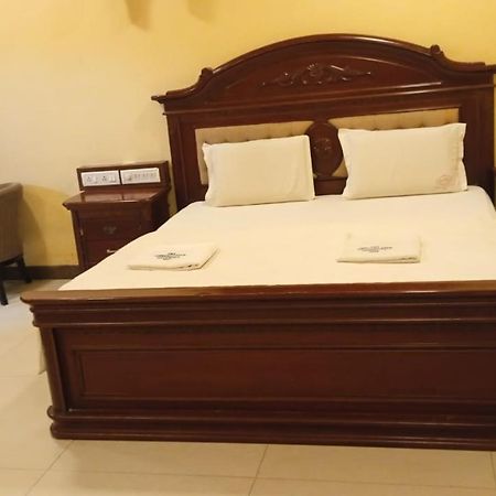 Sriannamalaiyar Residency Otel Vellore Dış mekan fotoğraf